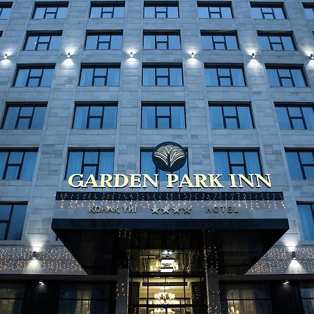 Garden Park Inn Almatî Exterior foto