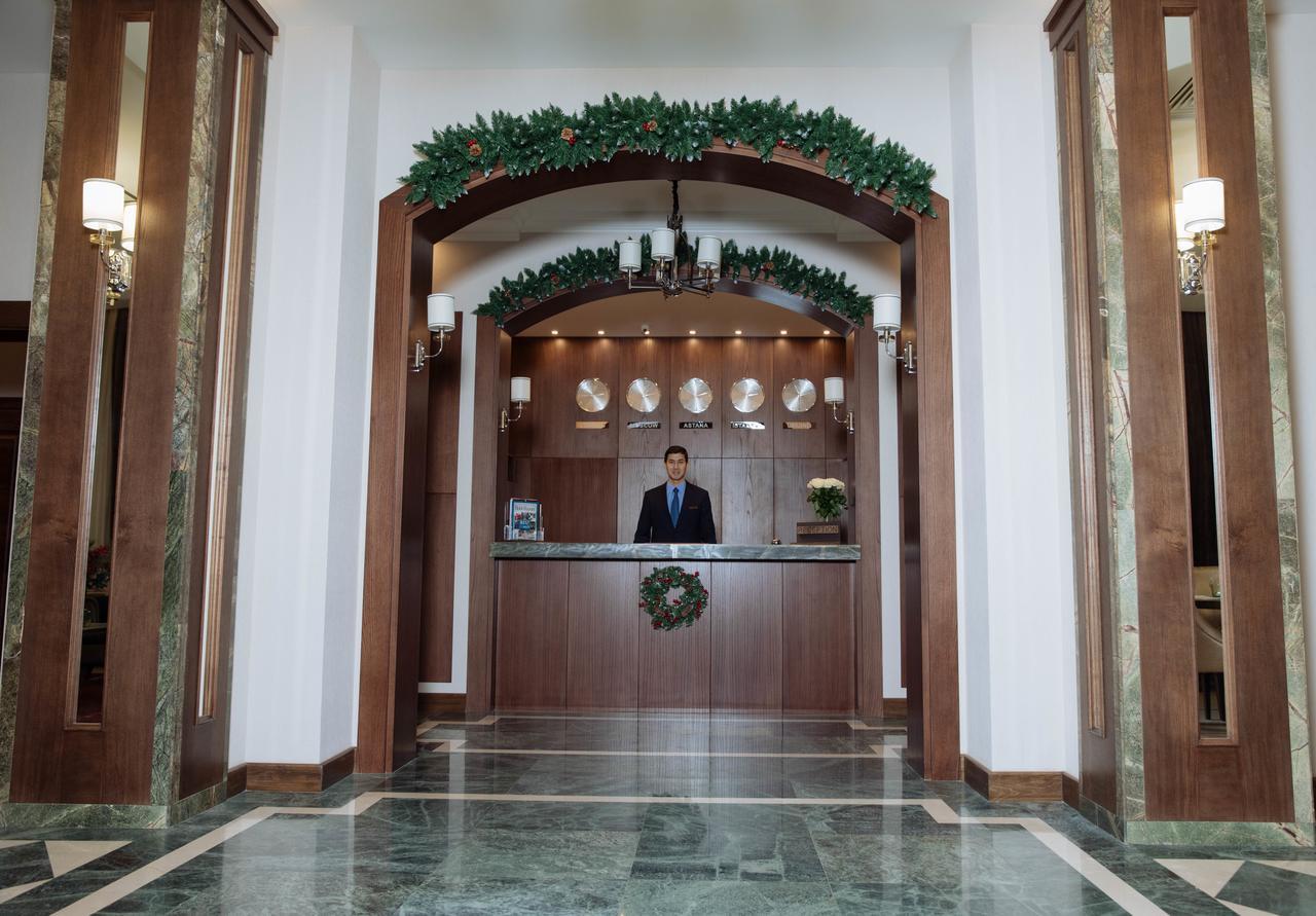 Garden Park Inn Almatî Exterior foto