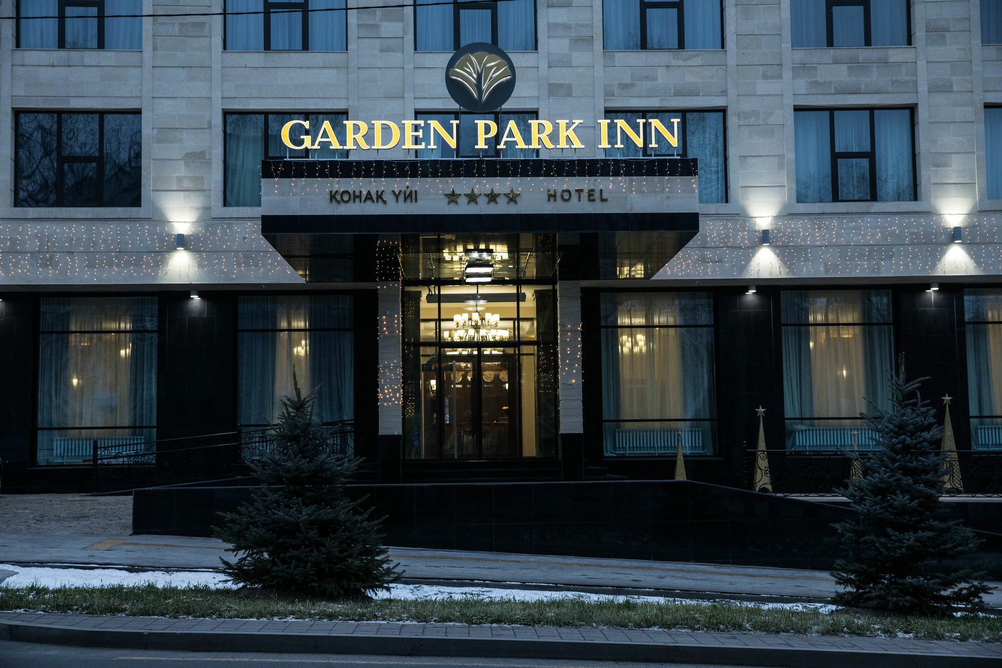 Garden Park Inn Almatî Exterior foto